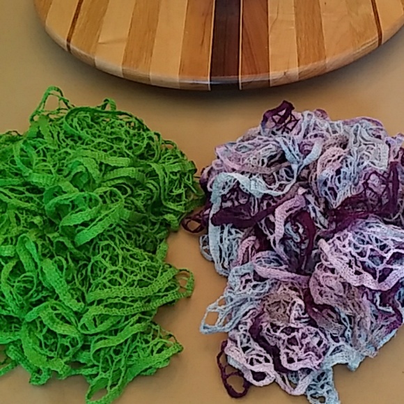 Set of 2 -7 1/2' long hand made crocheted scarves - Picture 1 of 2